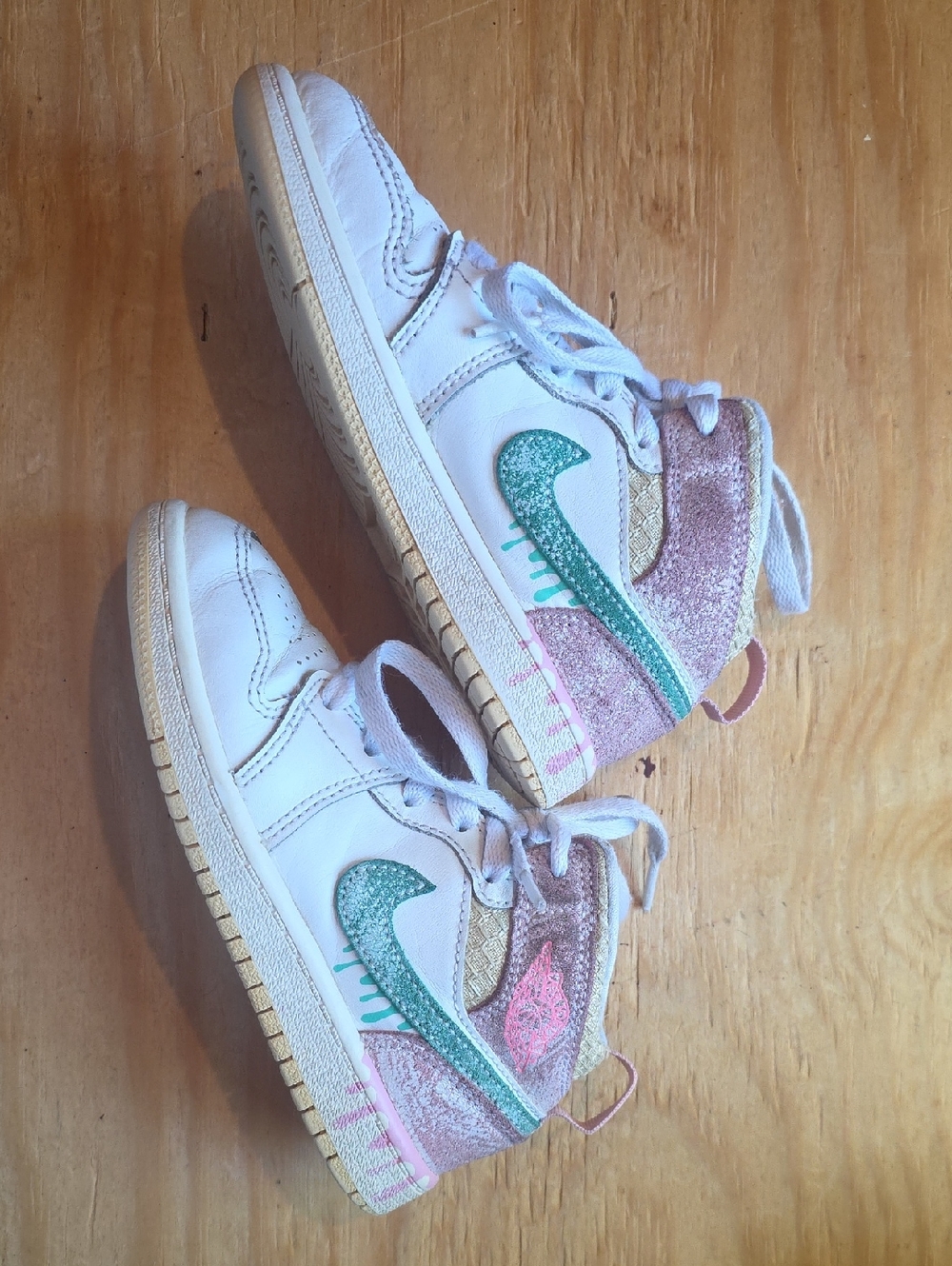 Nike AIR JORDAN RETRO 1 MID Paint Drip Size 11C